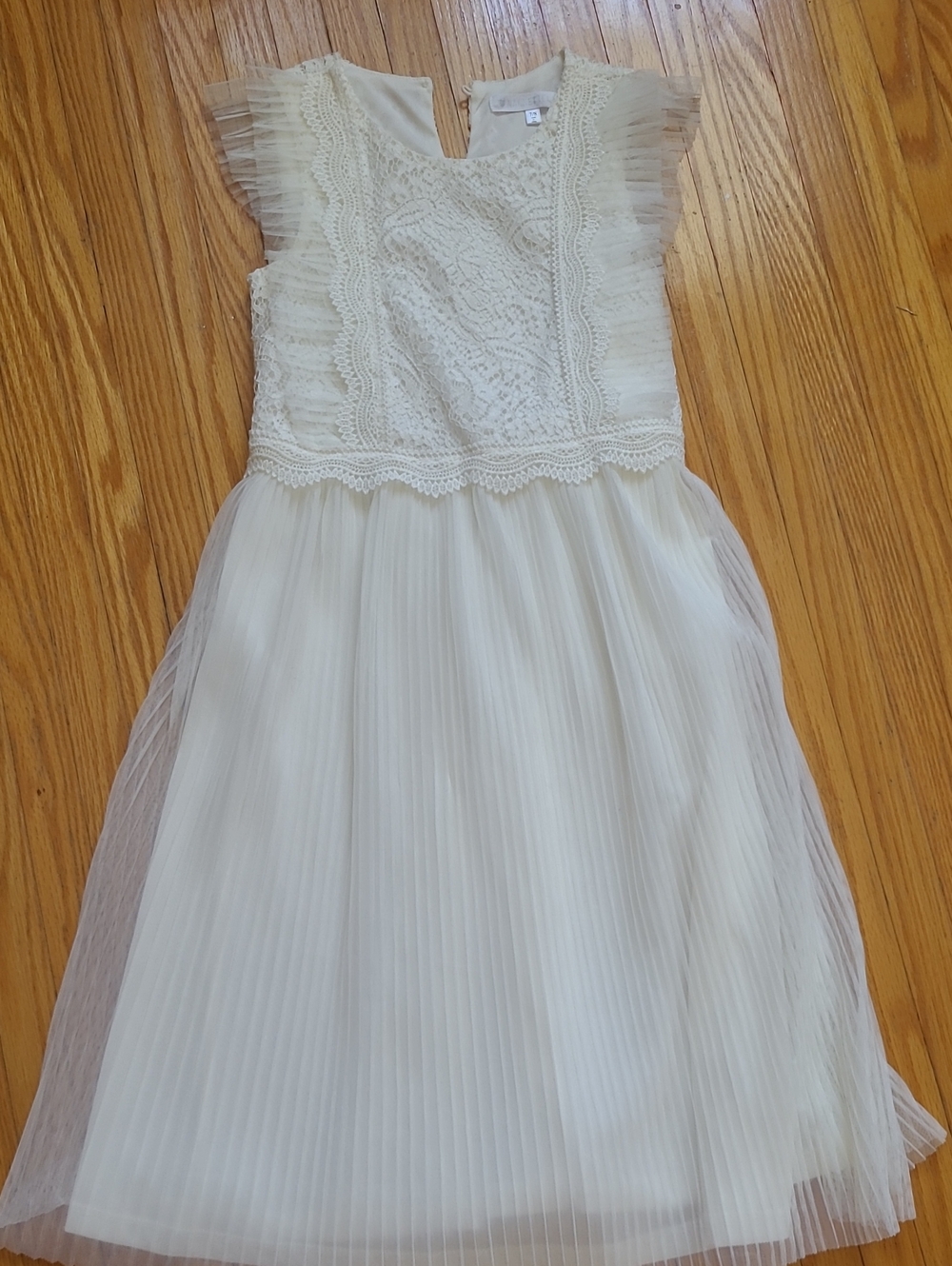 Girls Ivory Lace & Pleated Tulle Dress